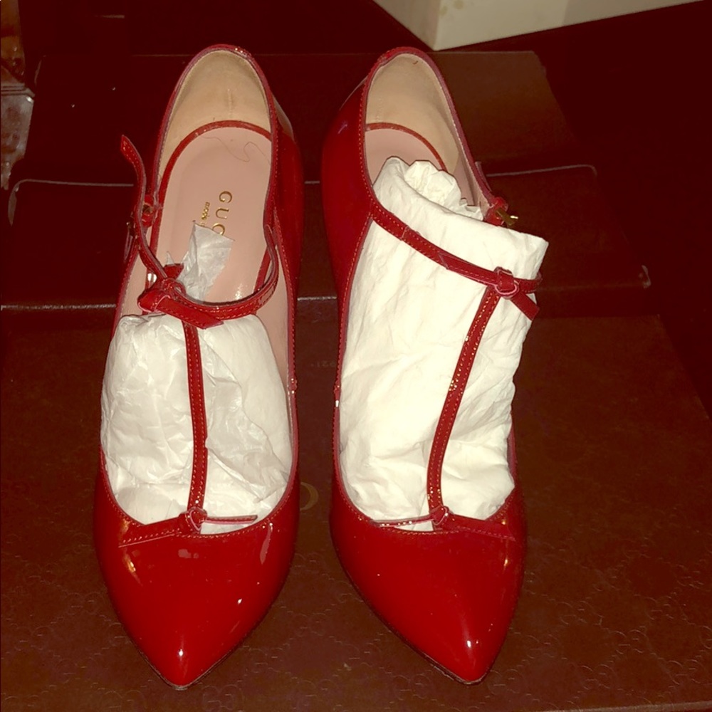 Gucci shoes